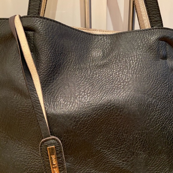 Urban Outfitters Black Tote Bag, perfect for school or work. - Picture 6 of 7